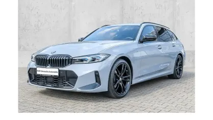 Gebraucht BMW 320 M Sport 184 PS (135 kW) 2023 Grau Kombi
