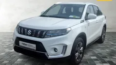 Weiss Gebraucht 2024 Suzuki Vitara Comfort SUV | 20.997 € (Fairer Preis)