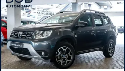 Gebraucht Dacia Duster Celebration 131 PS (96 kW) 2021 Kometengrau metalli SUV