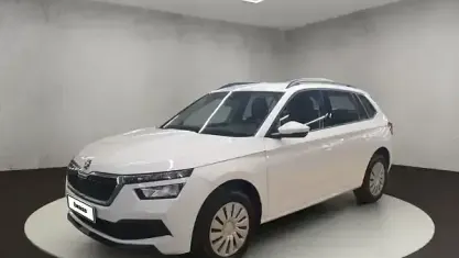 Gebraucht Skoda Kamiq Active 110 PS (80 kW) 2021 Candyweiß SUV