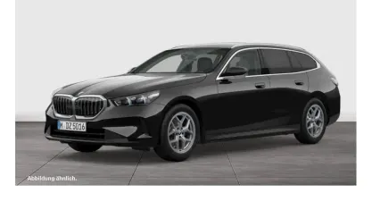 Neu BMW 520 Sport Line 197 PS (144 kW) 2026 Saphirschwarz Kombi