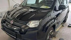 Schwarz Gebraucht 2023 Fiat Panda Cross Cross Kleinwagen | 12.999 € (Fairer Preis)