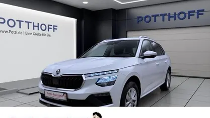 Gebraucht 2024 Skoda Kamiq Selection SUV | 21.477 € (Superpreis)