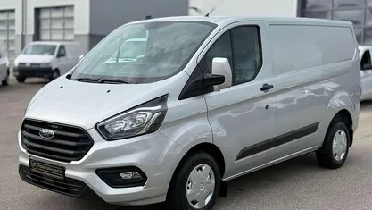 Gebraucht 2022 Ford Transit Custom Van / Kleinbus | 26.990 € (Guter Preis)