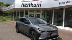 Palladiumsilber metallic(1l5) Gebraucht 2022 Toyota bZ4X SUV | 29.992 € (Fairer Preis)
