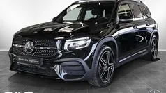 Metalliclack kosmosschwarz Gebraucht 2022 Mercedes GLB200 AMG SUV | 35.870 € (Guter Preis)