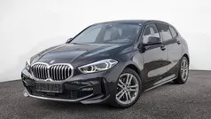 Saphirschwarz Gebraucht 2022 BMW 118 M Sport Kleinwagen | 23.950 € (Guter Preis)