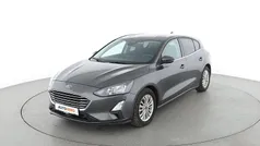 Grau Gebraucht 2019 Ford Focus Titanium Limousine | 15.760 € (Fairer Preis)