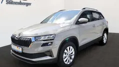 Gebraucht 2025 Skoda Karoq Selection SUV | 32.990 € (Fairer Preis)