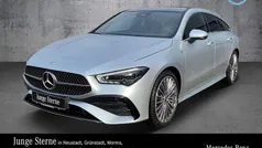Hightechsilber Gebraucht 2024 Mercedes CLA220 AMG Limousine | 41.880 € (Fairer Preis)