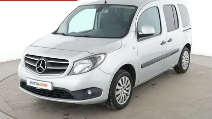 Gebraucht Mercedes Citan 111 Edition 116 PS (85 kW) 2019 Kombi