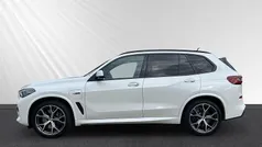 Weiss Gebraucht 2022 BMW X5 M Sport SUV | 56.598 € (Guter Preis)