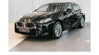 Neu BMW 120 170 PS (125 kW) 2026 Schwarz Kleinwagen