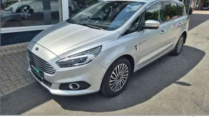 Gebraucht Ford S-MAX Titanium 150 PS (110 kW) 2019 Silber Van / Kleinbus
