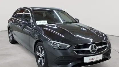 Gebraucht Mercedes C200 Avantgarde 163 PS (119 kW) 2023 Graphitgrau metallic Kombi