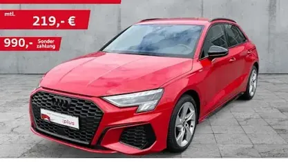 Gebraucht Audi A3 S-Line 116 PS (85 kW) 2023 Rot Limousine