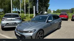 Grau Gebraucht 2024 BMW 330 M Sport Kombi | 43.880 € (Superpreis)