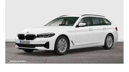Gebraucht BMW 520 190 PS (139 kW) 2022 Alpinweiss Kombi