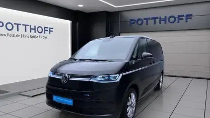 Gebraucht VW Multivan Style 150 PS (110 kW) 2025 Schwarz Van / Kleinbus
