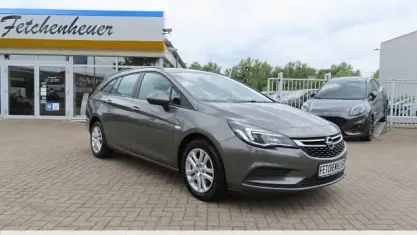 Gebraucht Opel Astra 125 PS (91 kW) 2017 Grau Kombi