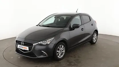 Grau Gebraucht 2017 Mazda 2 Exclusive-Line Limousine | 11.200 € (Fairer Preis)