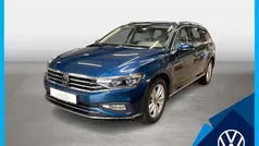 Blau Gebraucht 2022 VW Passat Elegance Kombi | 27.680 € (Fairer Preis)