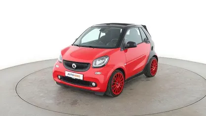 Schwarz Gebraucht 2016 Smart ForTwo Cabrio Basis Cabrio | 13.400 € (Fairer Preis)