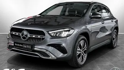 Gebraucht Mercedes GLA180 Progressive 136 PS (100 kW) 2024 Metalliclack mountaingrau SUV