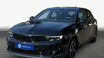Gebraucht Opel Astra 131 PS (96 kW) 2025 Schwarz Kleinwagen