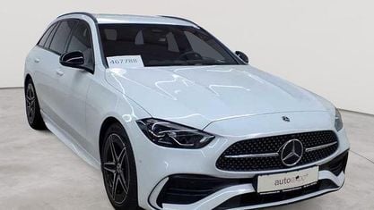 Gebraucht Mercedes C220 Advanced 200 PS (147 kW) 2023 Manufaktur opalithweiß bright Kombi