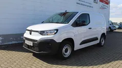 Weiß Gebraucht 2024 Citroën Berlingo Van / Kleinbus | 21.840 € (Fairer Preis)