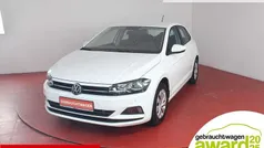Weiß (pure white) Gebraucht 2021 VW Polo Comfortline Limousine | 16.950 € (Guter Preis)