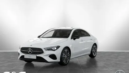Gebraucht Mercedes CLA180 Night 136 PS (100 kW) 2025 Unilack polarweiß Coupé