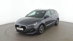 Grau Gebraucht 2018 Hyundai i30 Premium Kombi | 16.160 € (Fairer Preis)
