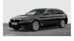 Black sapphire Gebraucht 2021 BMW 530 Kombi | 31.870 € (Fairer Preis)