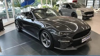 Dark matter grey Gebraucht 2023 Ford Mustang Cabrio | 53.990 € (Fairer Preis)