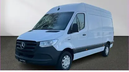 Gebraucht Mercedes E-Sprinter 150 kW (204 PS) 2024 Weiß Van