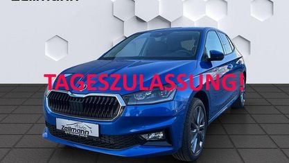 Nouvelle Skoda Fabia Tour 116 ch (85 kW) 2026 Bleue Citadine
