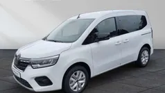 Mineral weiss Gebraucht 2025 Renault Kangoo Equilibre Van / Kleinbus | 25.800 € (Superpreis)