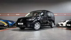 Deep black perleffekt Neu 2024 VW Caddy Maxi Van / Kleinbus | 36.949 € (Fairer Preis)