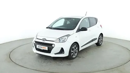 Gebraucht Hyundai i10 Passion Plus 67 PS (49 kW) 2018 Weiß Kleinwagen