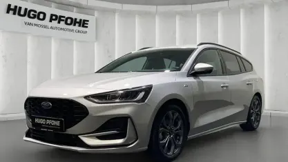 Gebraucht Ford Focus ST-Line 155 PS (114 kW) 2025 Silber Kombi