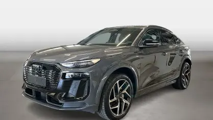 Neu Audi Q6 Sportback e-tron Performance 225 kW (306 PS) 2026 Magnetgrau SUV
