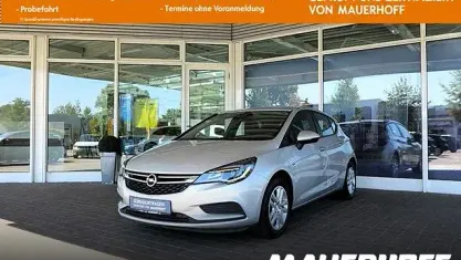 Gebraucht Opel Astra Edition 125 PS (91 kW) 2019 Silber Limousine