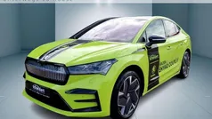 Mambagrün metallic (grün) metallic Gebraucht 2023 Skoda Enyaq iV RS SUV | 39.750 € (Fairer Preis)