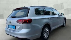 Silber Gebraucht 2020 VW Passat Business Kombi | 18.980 € (Fairer Preis)