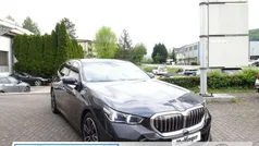 Sophisto grau brillant Gebraucht 2024 BMW 520 M Sport Kombi | 54.250 € (Superpreis)
