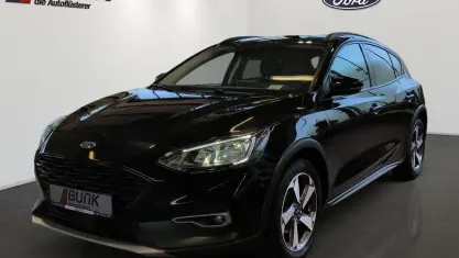 Gebraucht Ford Focus Active 155 PS (114 kW) 2021 Magneticgrau met Limousine