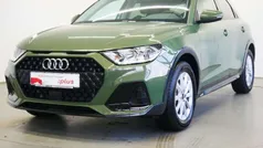 Distriktgrün Gebraucht 2024 Audi A1 Kleinwagen | 25.449 € (Guter Preis)