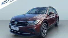 Braun Gebraucht 2021 VW Tiguan Life SUV | 26.850 € (Fairer Preis)